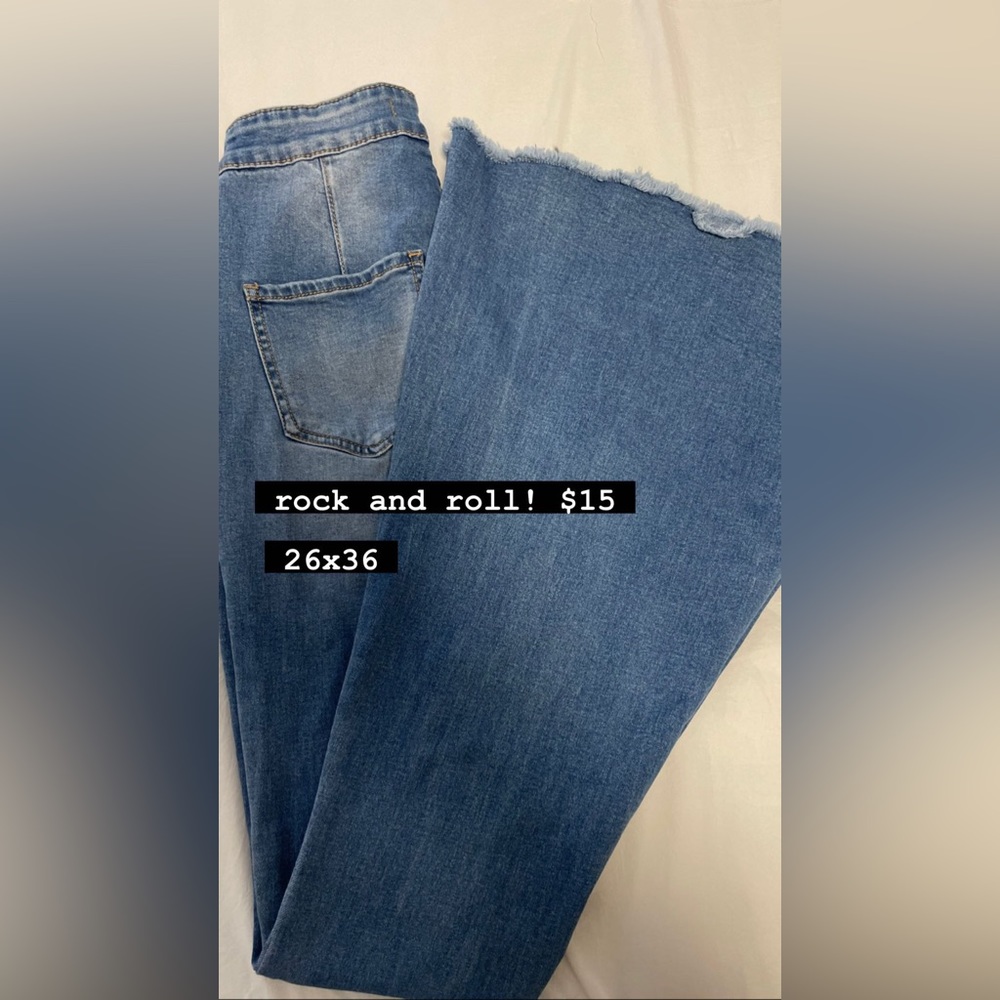 Rock and Roll Flared Jeans !